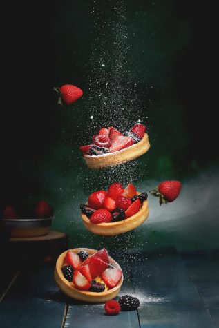 Falling fruit tarts with fresh fruit